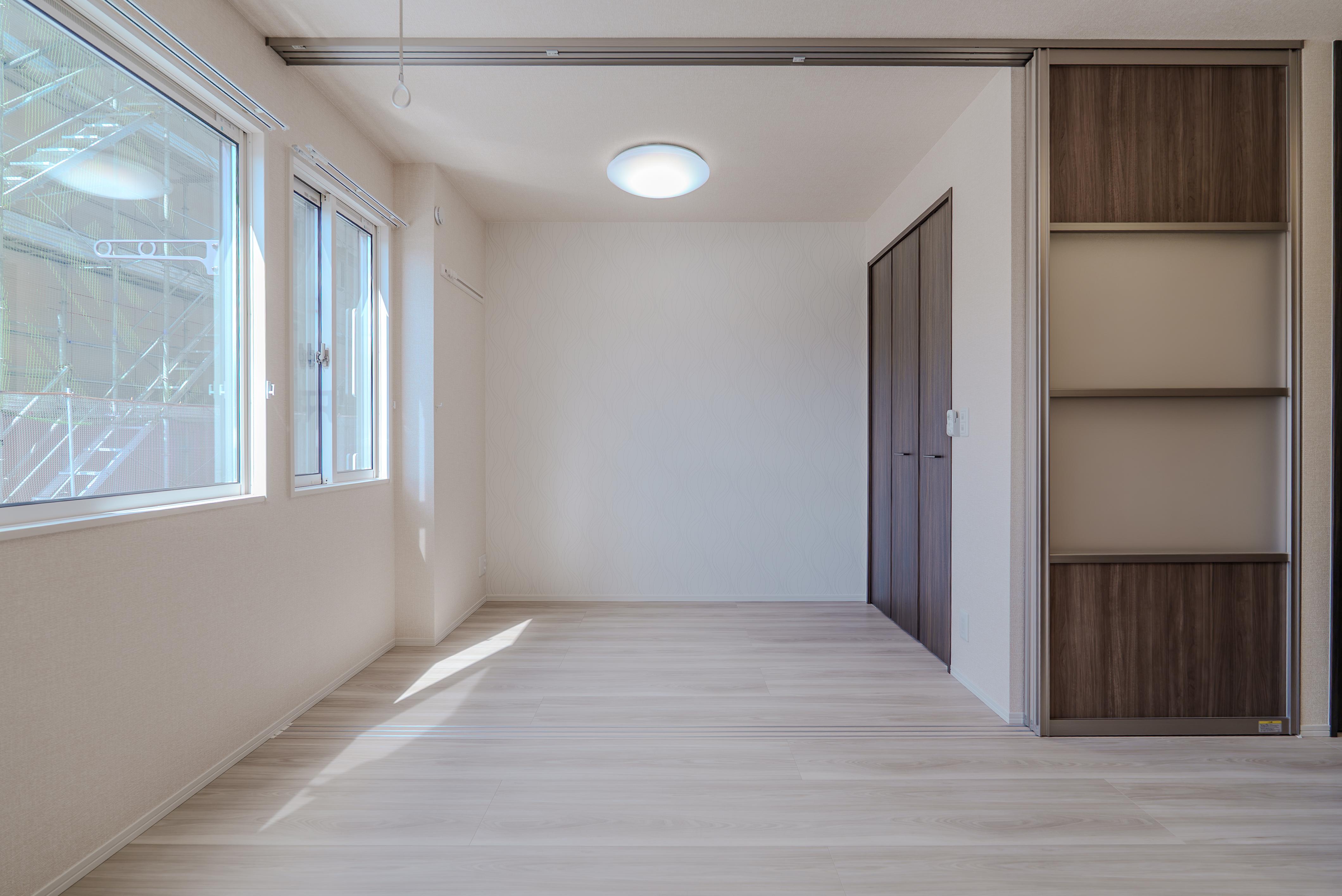 ★D-room★太陽光発電ZEH-M★インターネット無料★新築★レスア柏崎Ⅱ