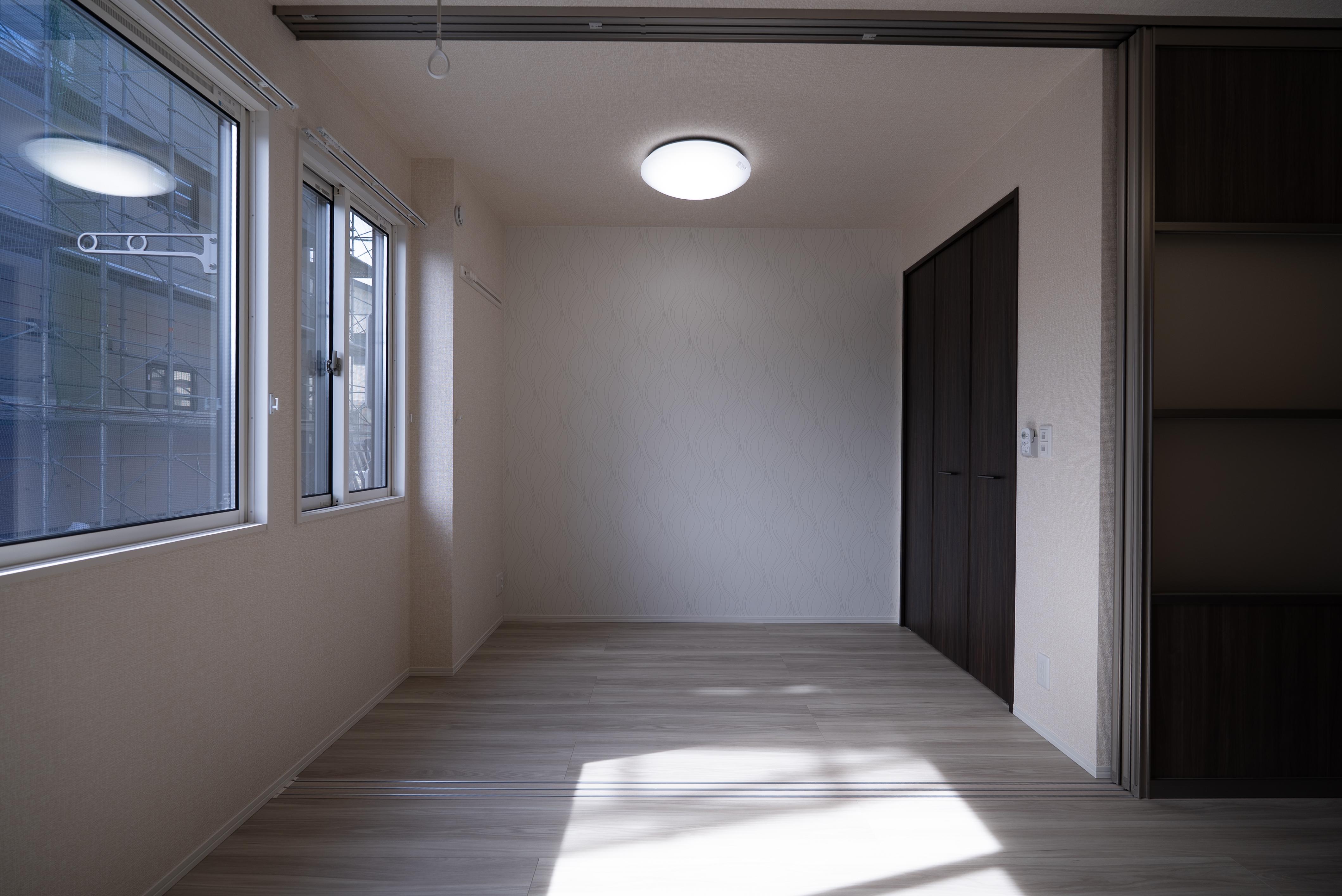 ★D-room★太陽光発電ZEH-M★インターネット無料★新築★レスア柏崎Ⅱ