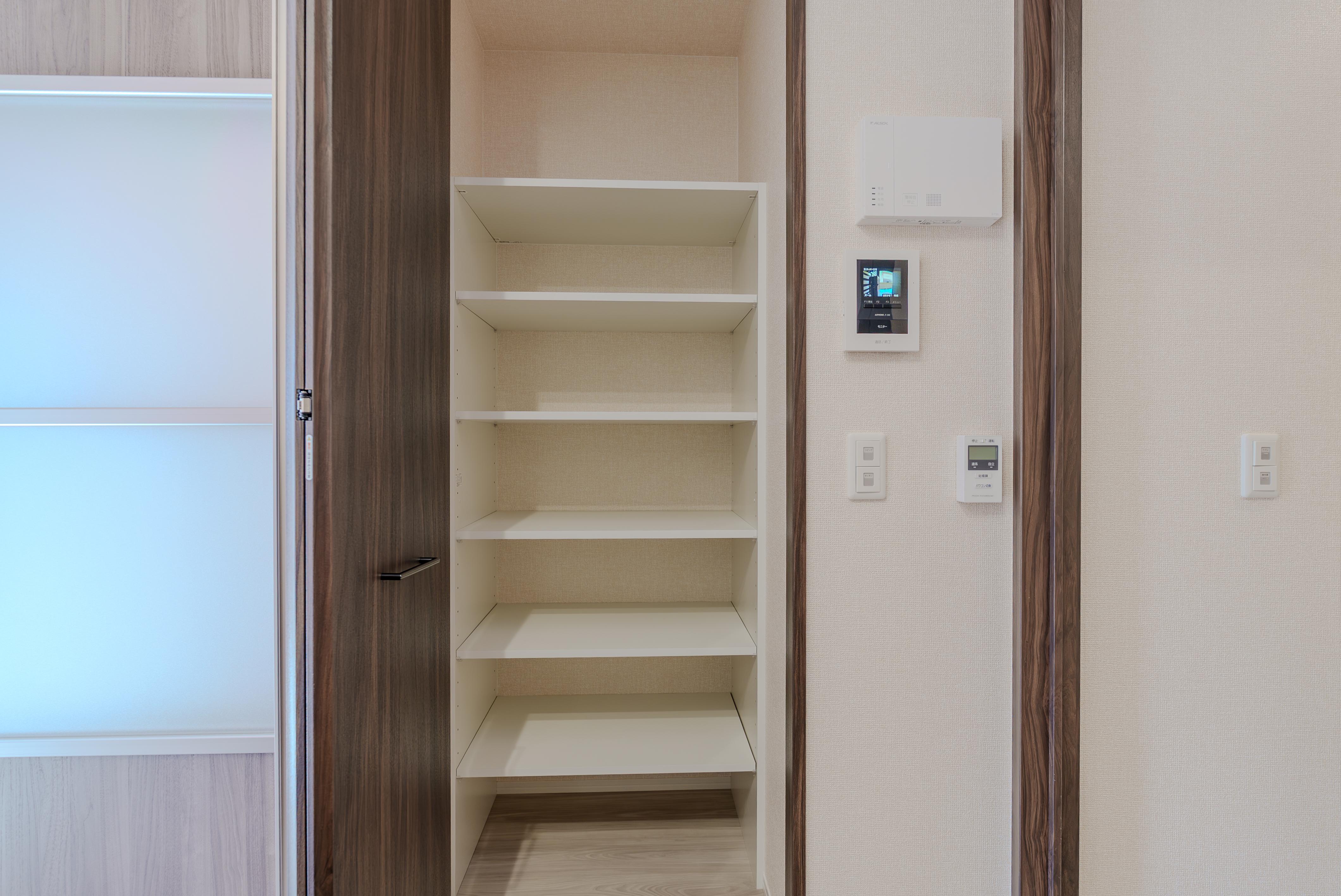 ★D-room★太陽光発電ZEH-M★インターネット無料★新築★レスア柏崎Ⅱ