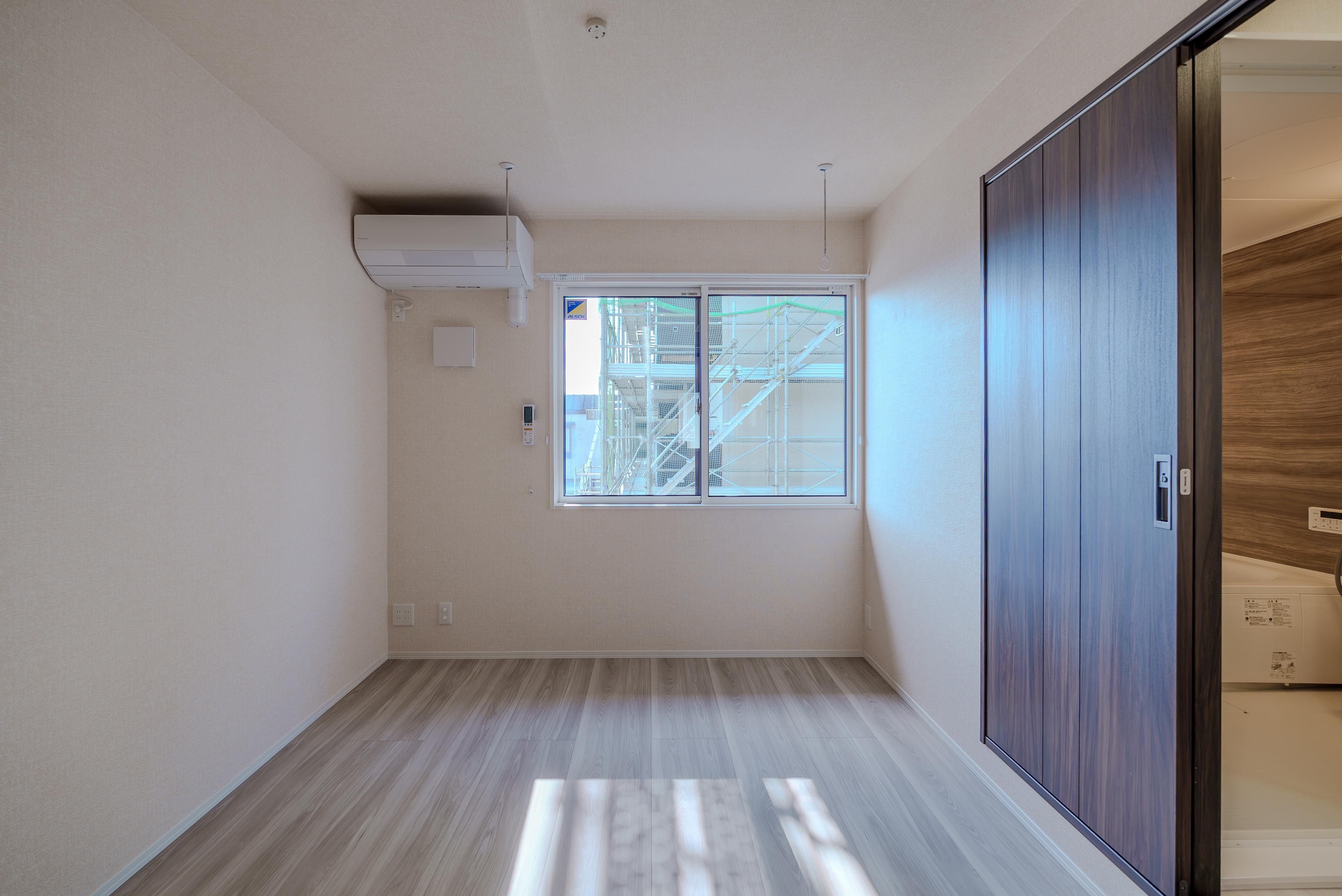 ★D-room★太陽光発電ZEH-M★インターネット無料★新築★レスア柏崎Ⅱ