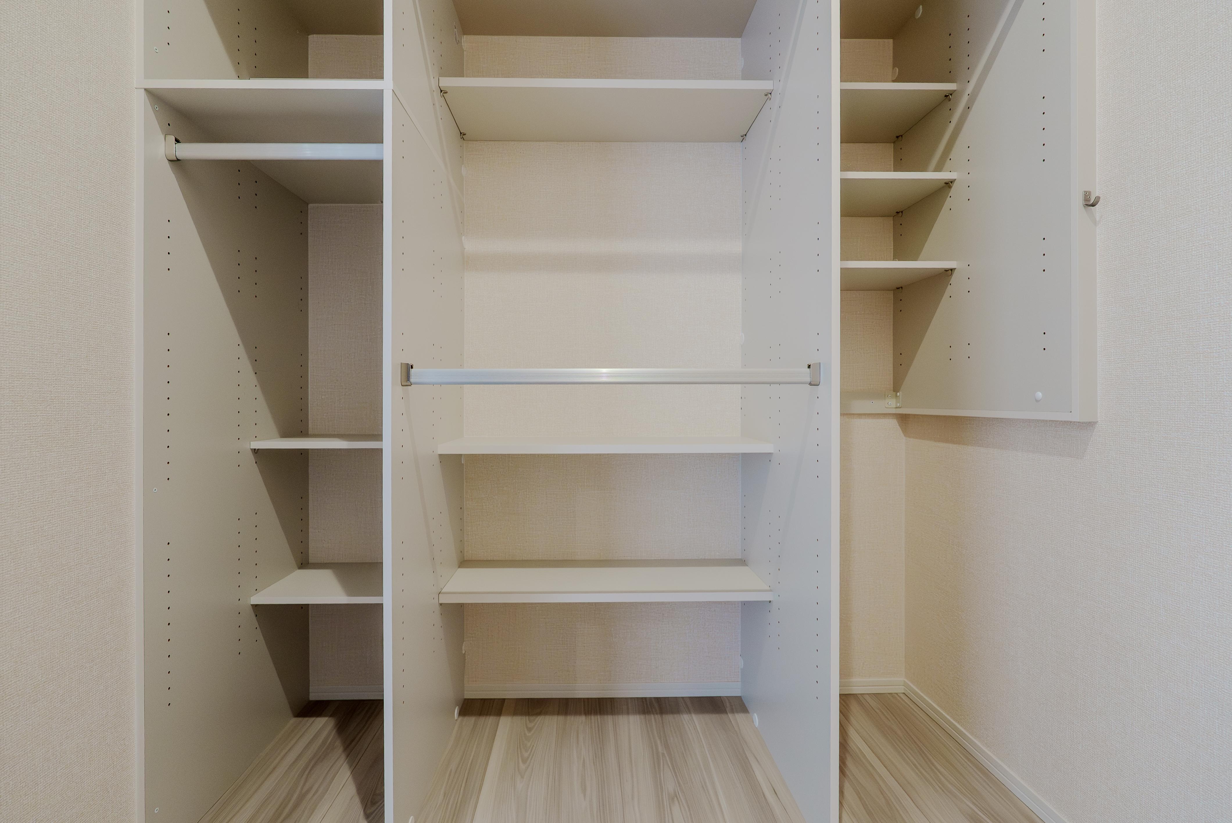 ★D-room★太陽光発電ZEH-M★インターネット無料★新築★レスア柏崎Ⅱ