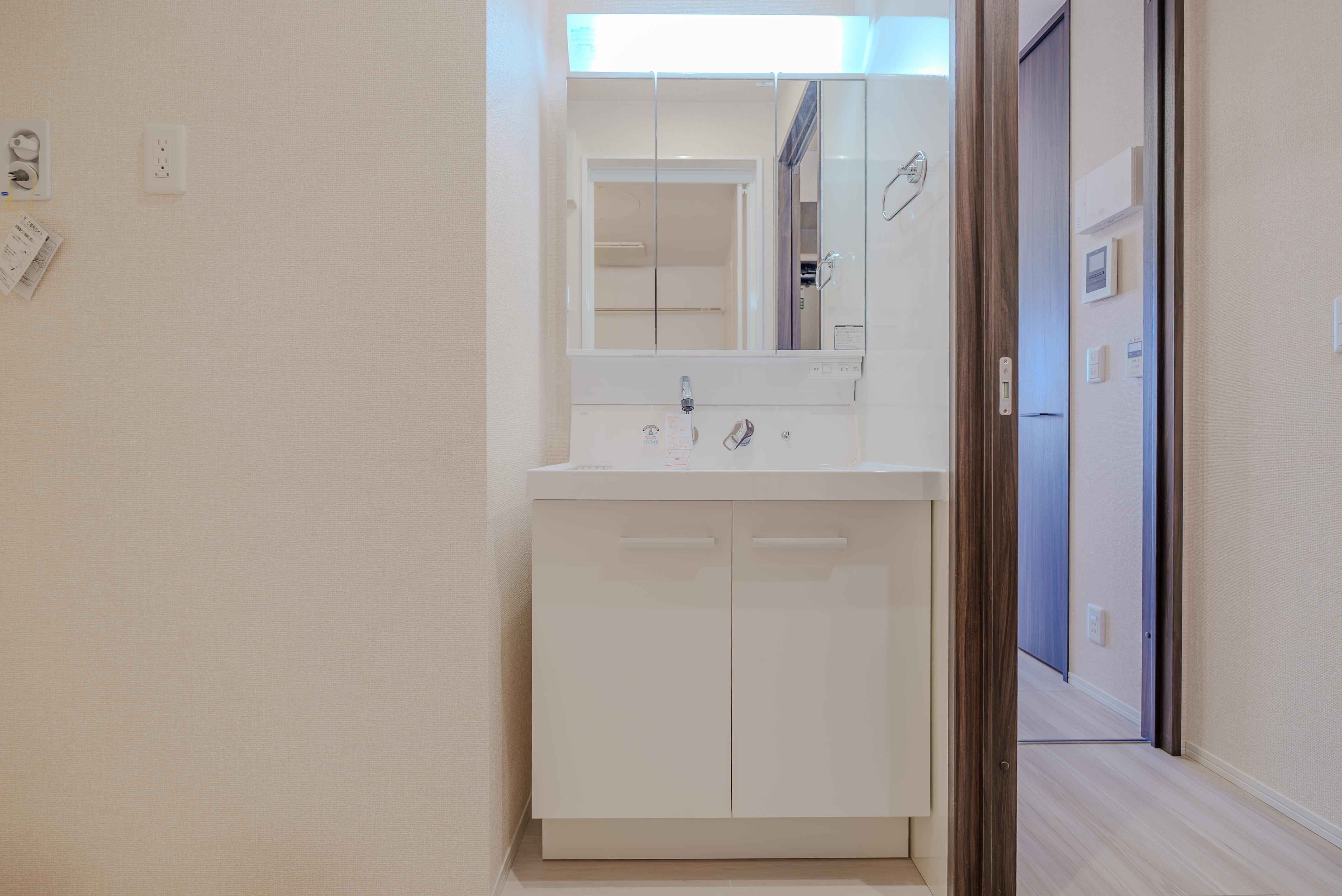 ★D-room★太陽光発電ZEH-M★インターネット無料★新築★レスア柏崎Ⅲ