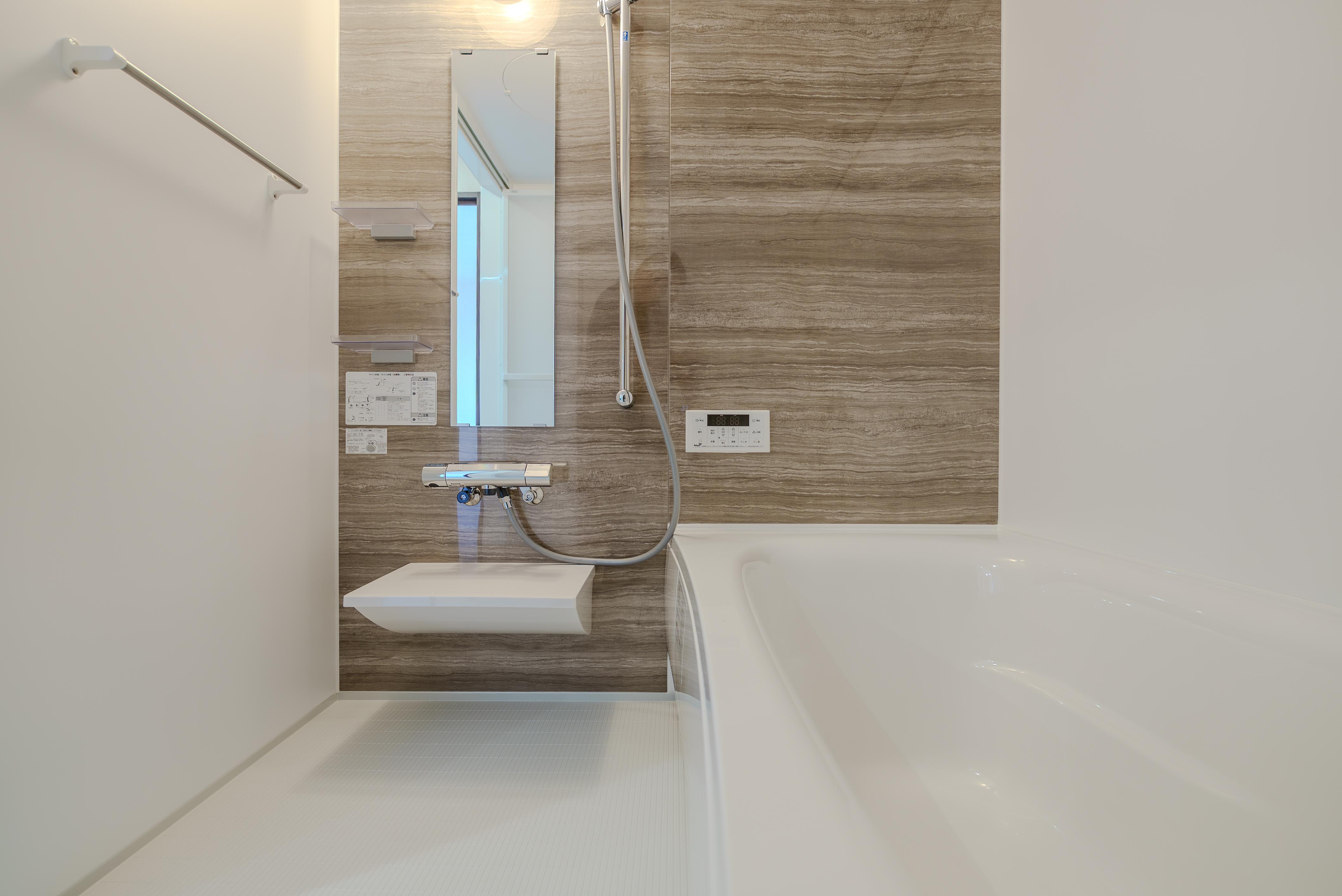 ★D-room★太陽光発電ZEH-M★インターネット無料★新築★レスア柏崎Ⅲ