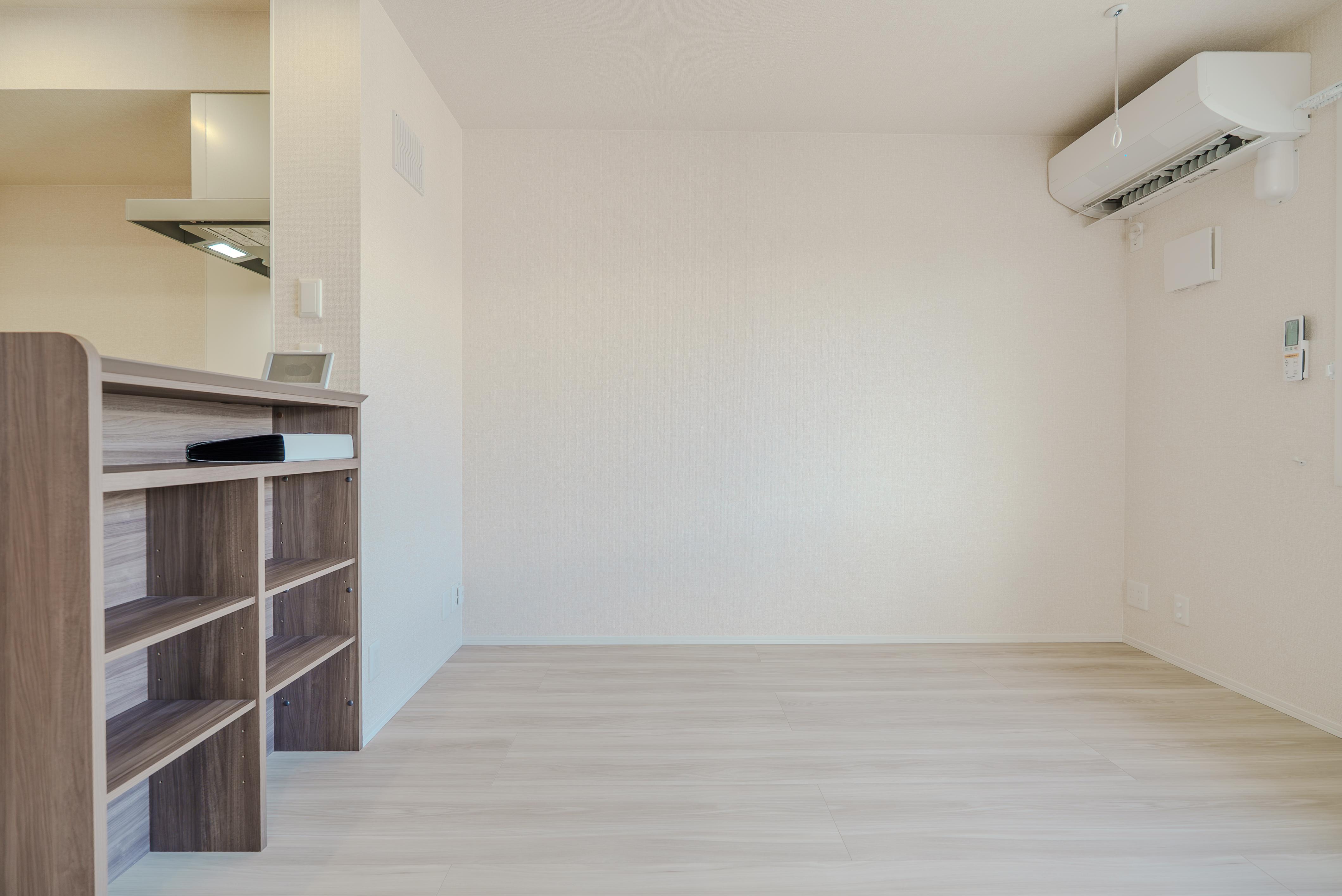 ★D-room★太陽光発電ZEH-M★インターネット無料★新築★レスア柏崎Ⅲ