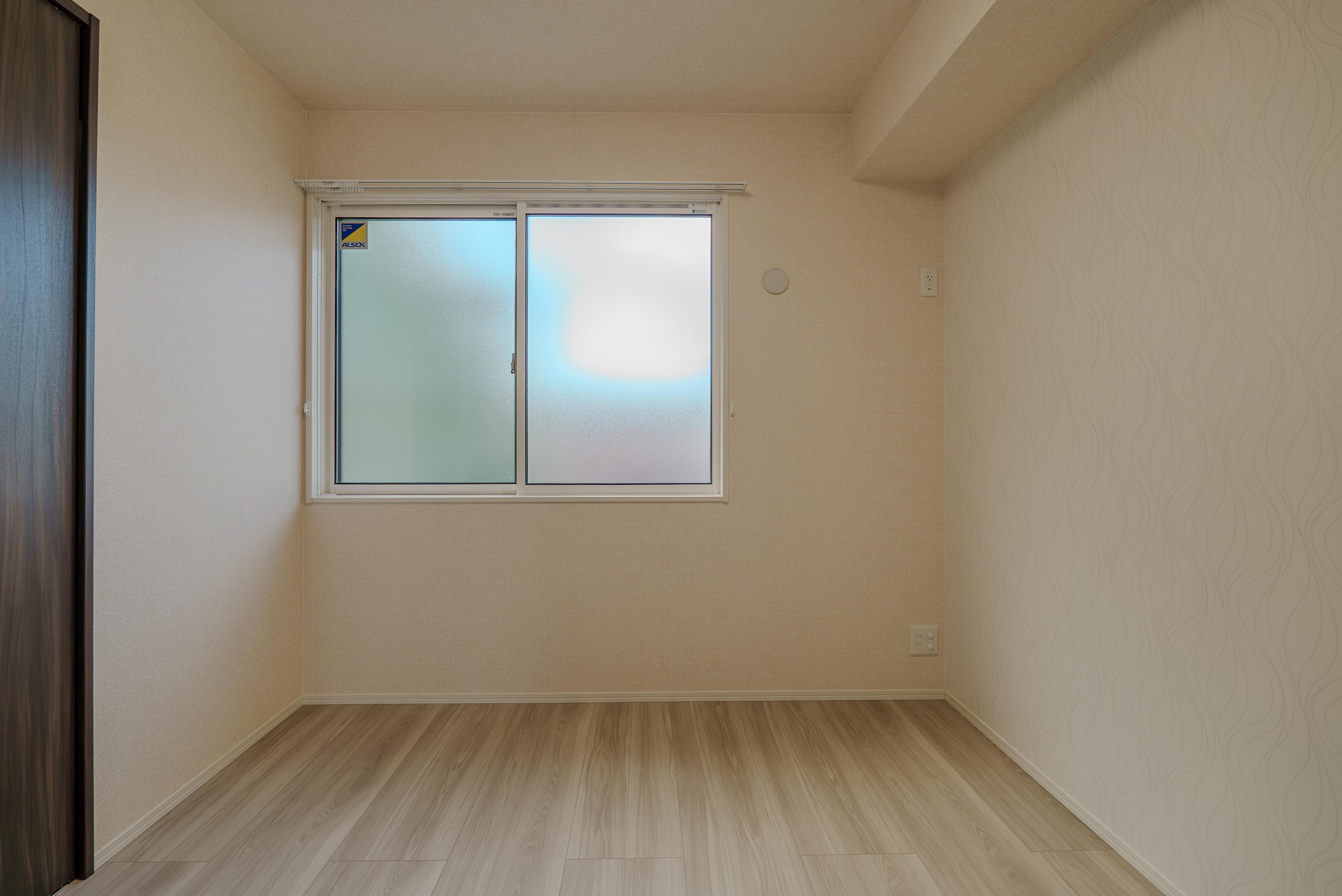 ★D-room★太陽光発電ZEH-M★インターネット無料★新築★レスア柏崎Ⅲ