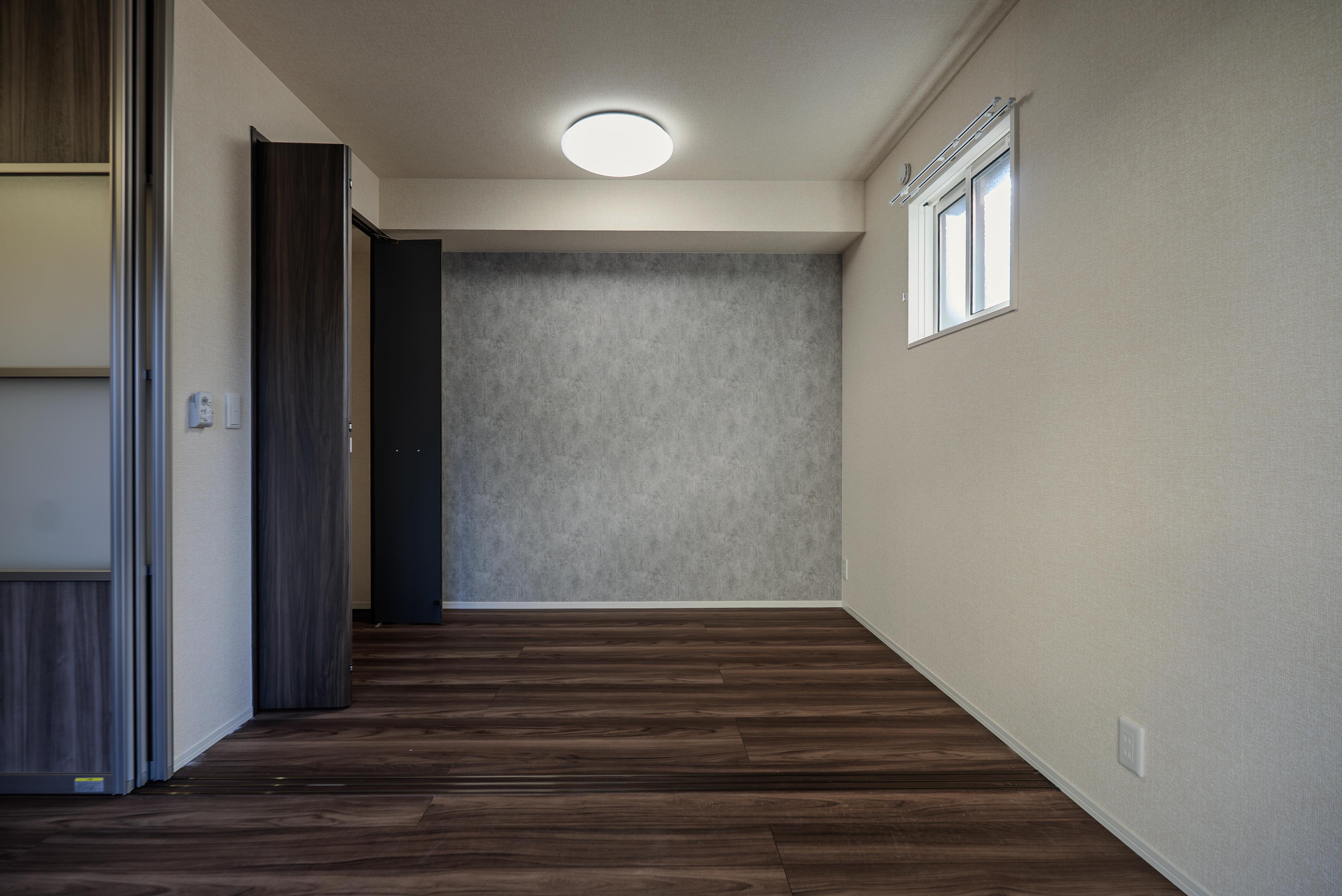 ★D-room★太陽光発電ZEH-M★インターネット無料★新築★レスア柏崎Ⅰ