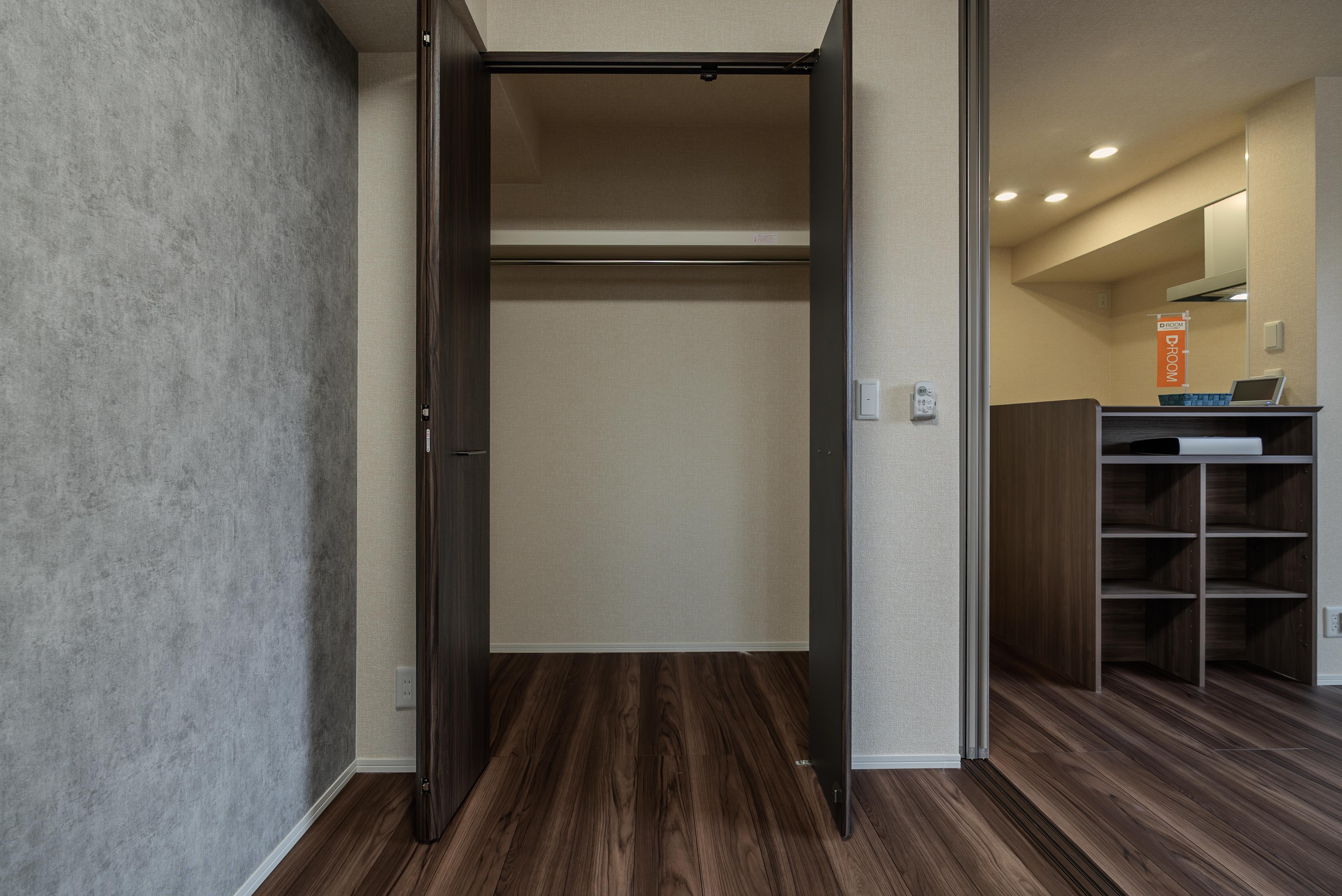 ★D-room★太陽光発電ZEH-M★インターネット無料★新築★レスア柏崎Ⅰ