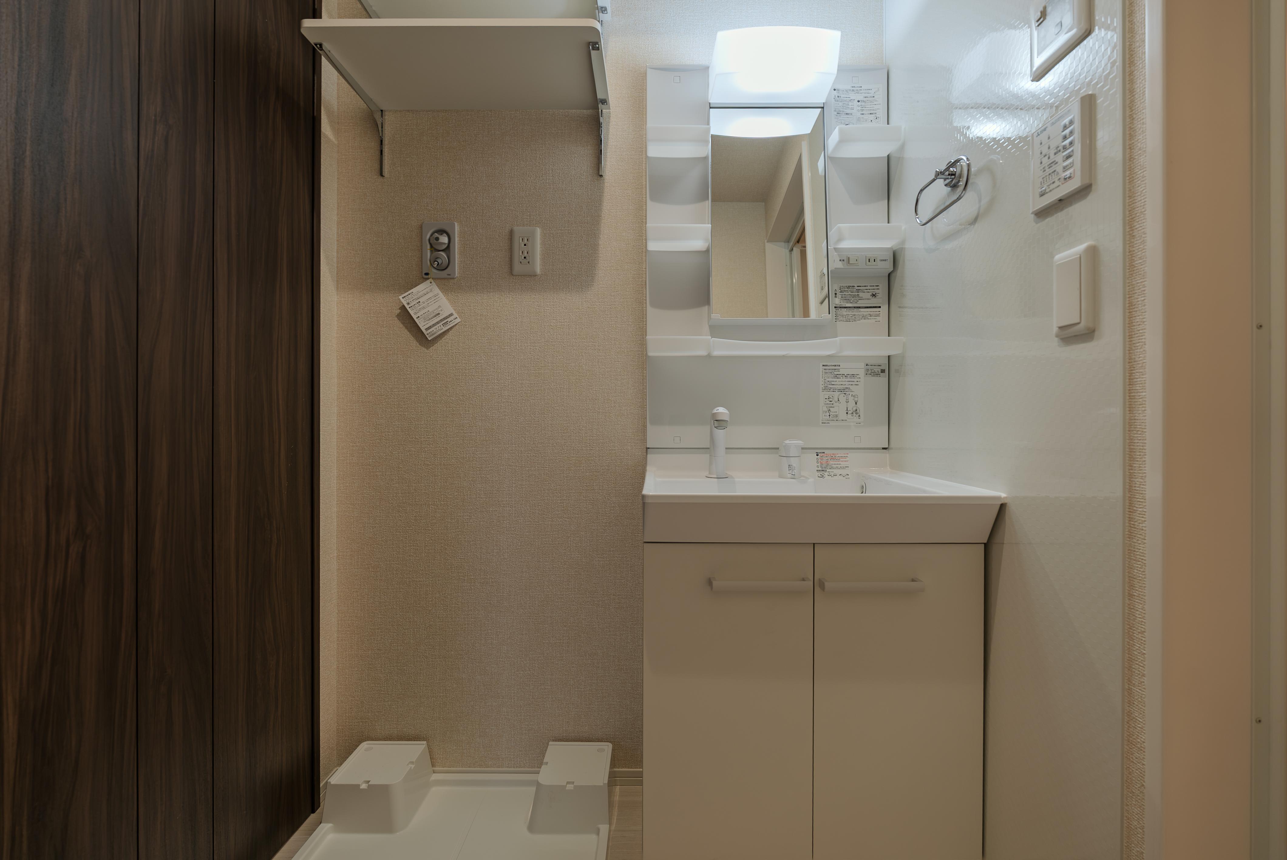 ★D-room★太陽光発電ZEH-M★インターネット無料★新築★レスア柏崎Ⅰ