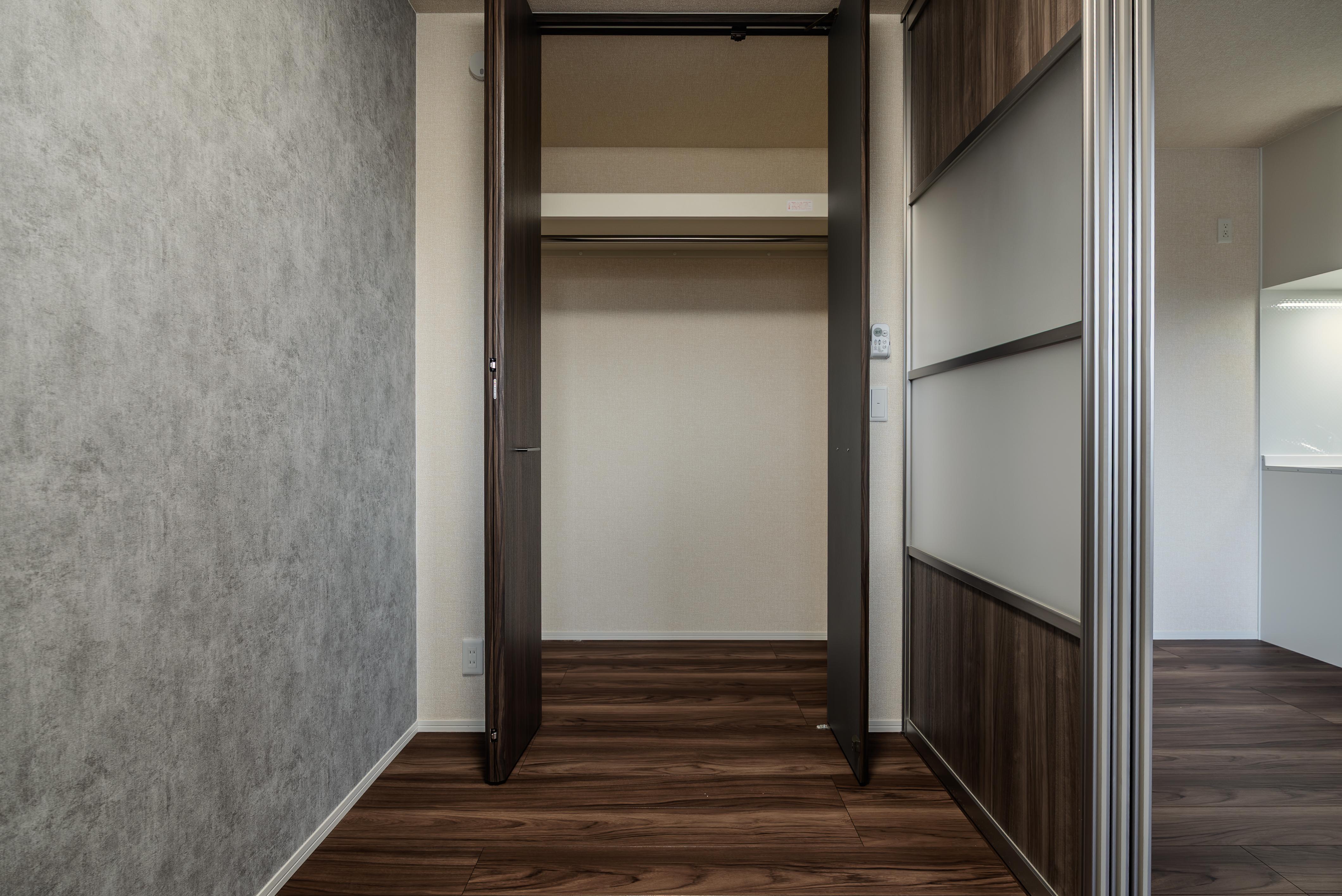 ★D-room★太陽光発電ZEH-M★インターネット無料★新築★レスア柏崎Ⅰ