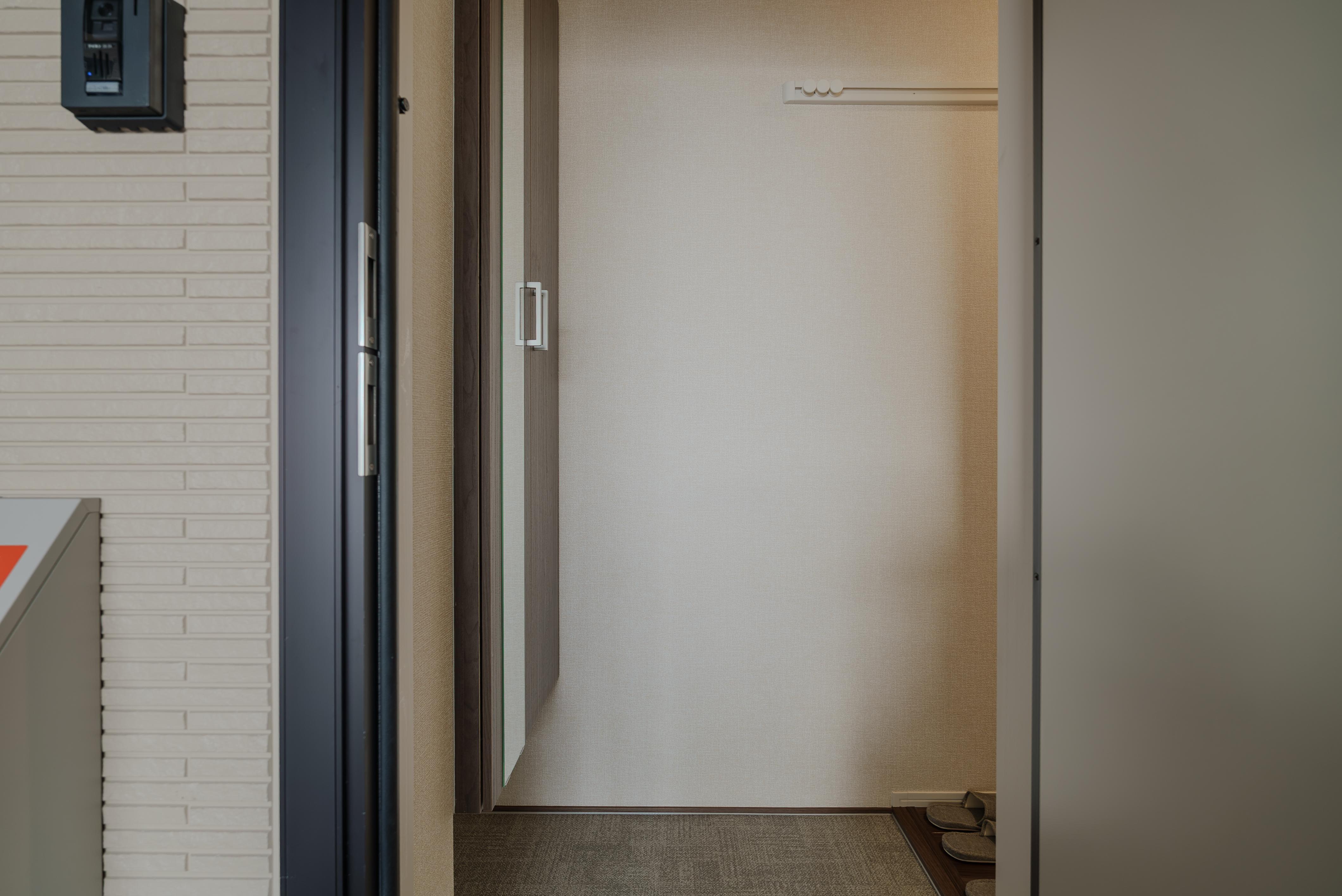 ★D-room★太陽光発電ZEH-M★インターネット無料★新築★レスア柏崎Ⅰ