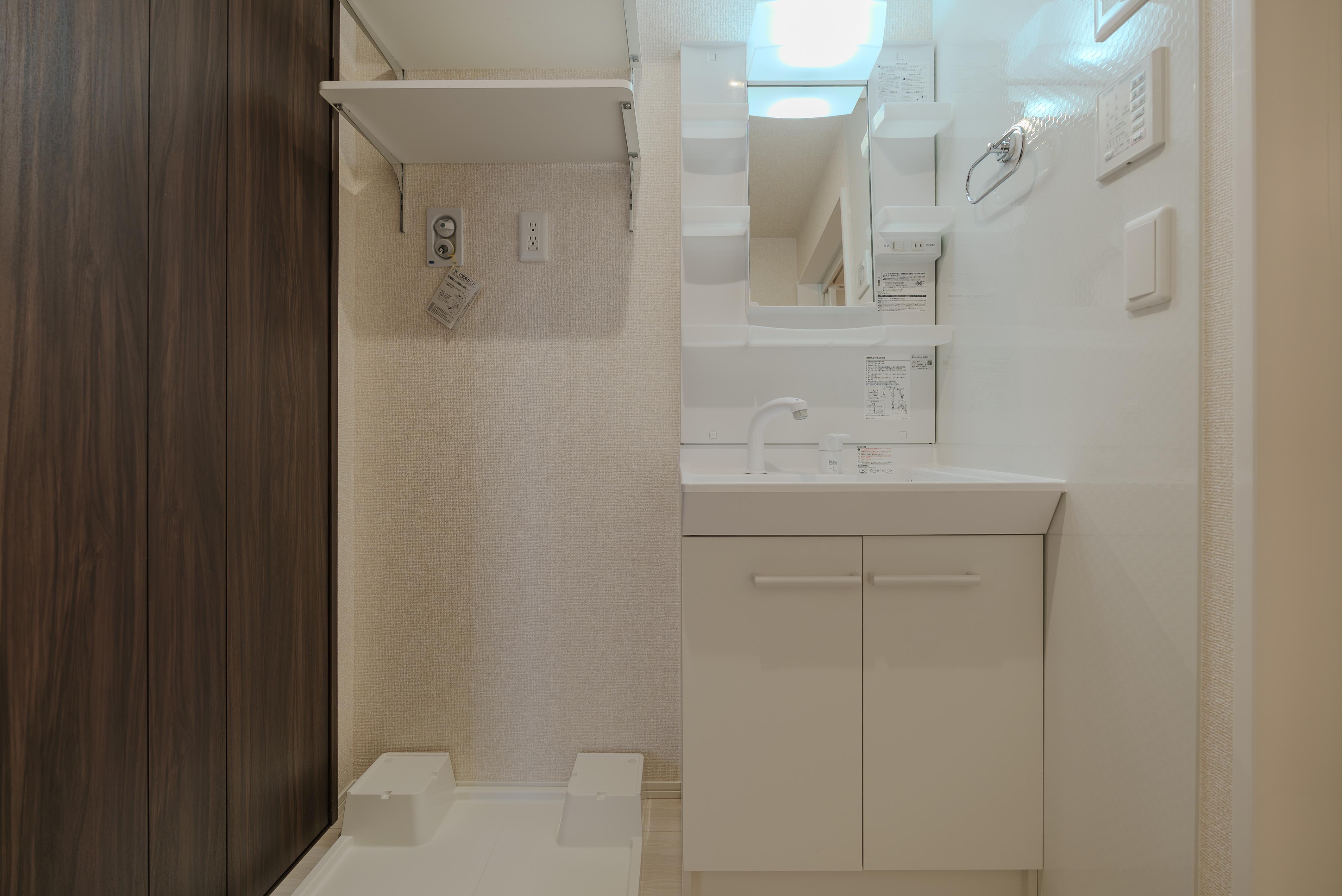 ★D-room★太陽光発電ZEH-M★インターネット無料★新築★レスア柏崎Ⅰ