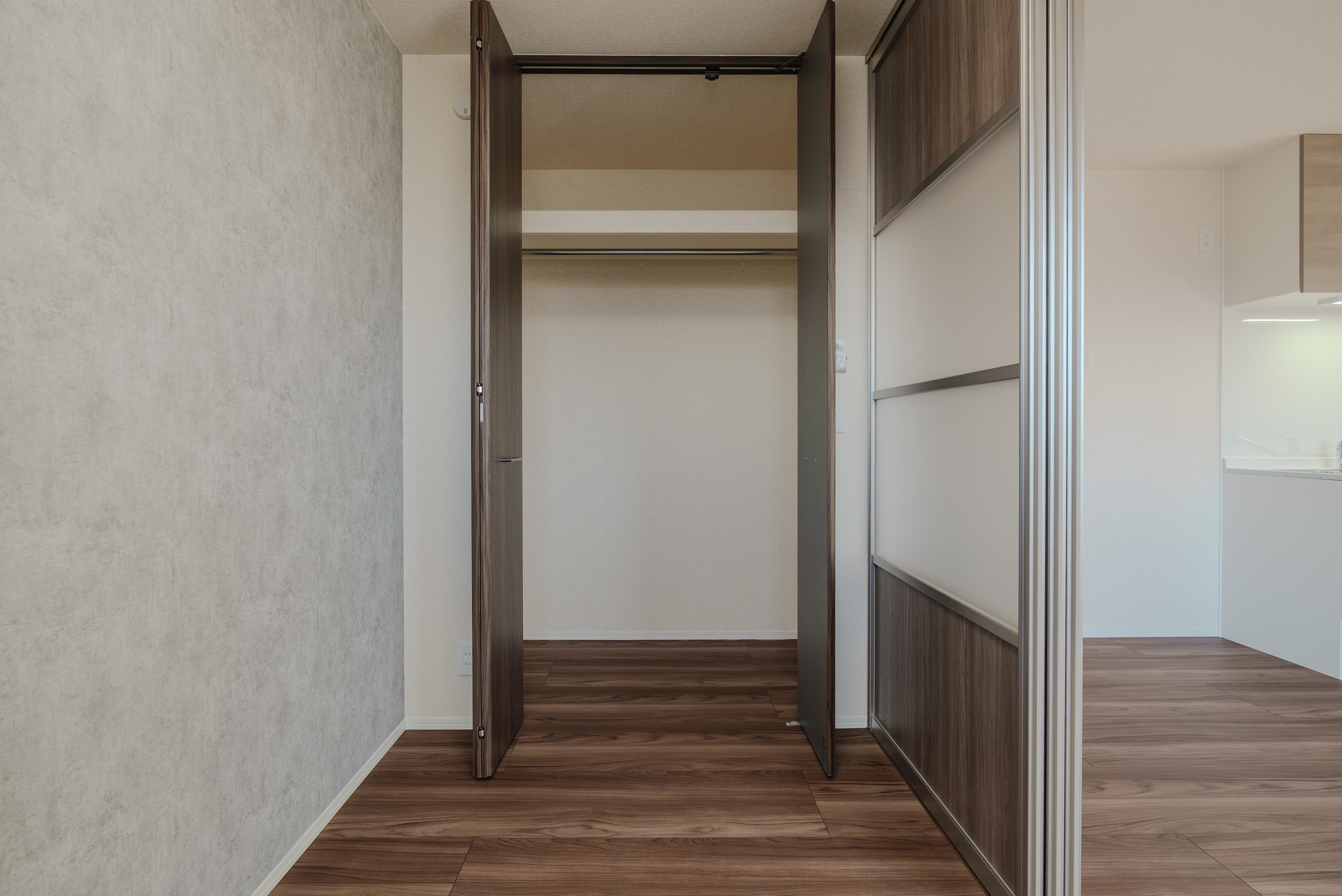 ★D-room★太陽光発電ZEH-M★インターネット無料★新築★レスア柏崎Ⅰ