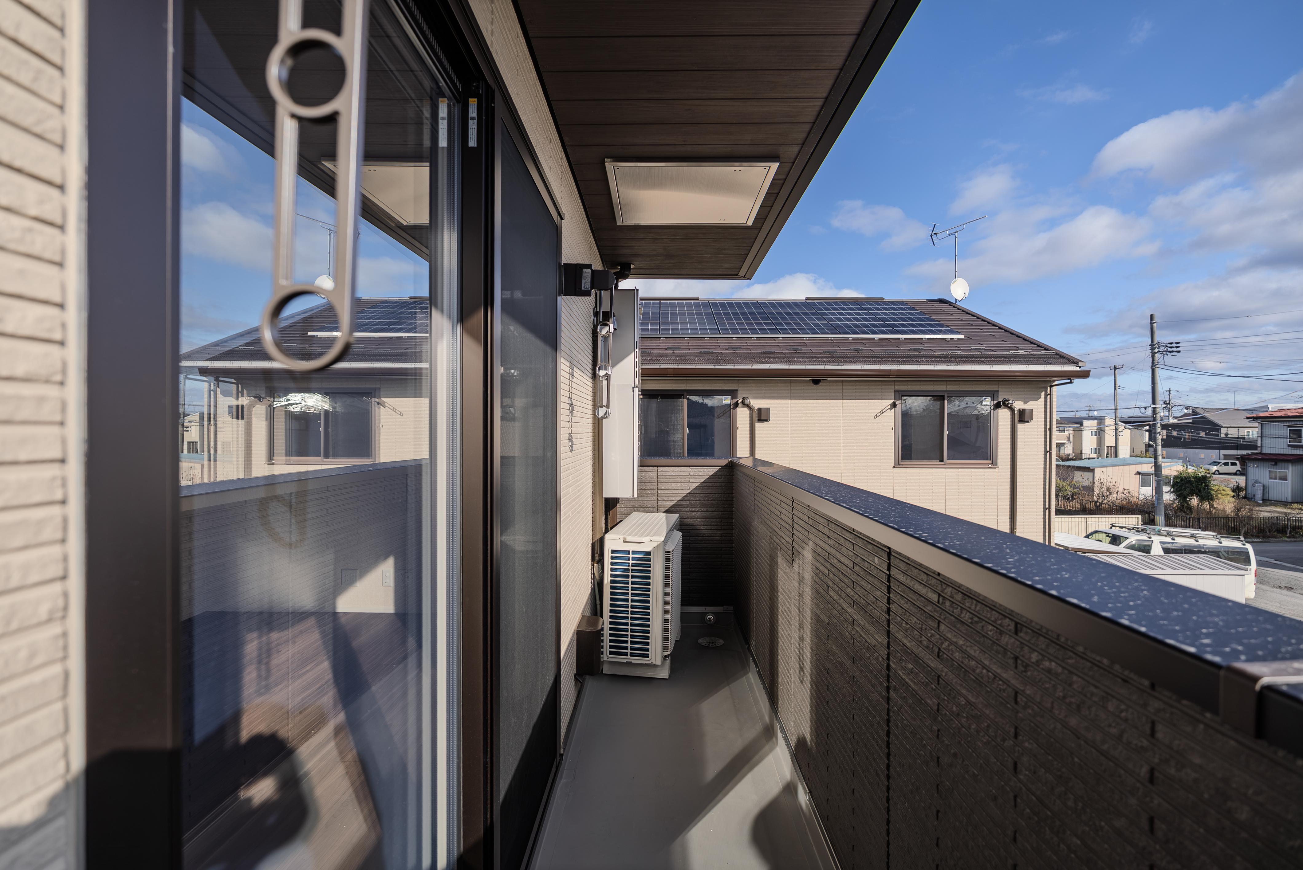 ★D-room★太陽光発電ZEH-M★インターネット無料★新築★レスア柏崎Ⅰ